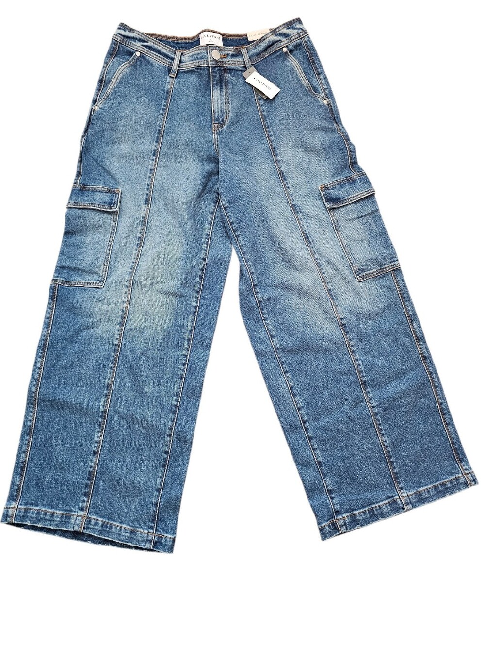 Lane Bryant NWT Mid-Rise Cargo Jeans Size 14